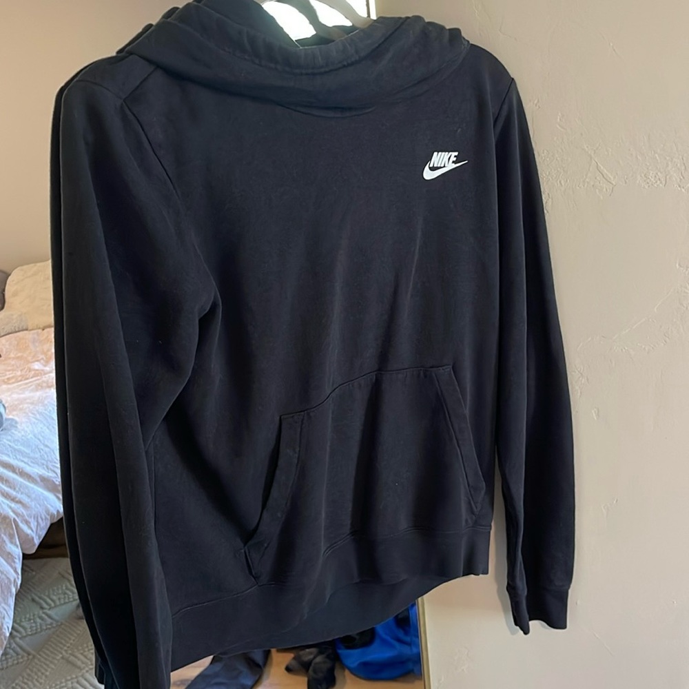 Nike women’s sweatshirt L
